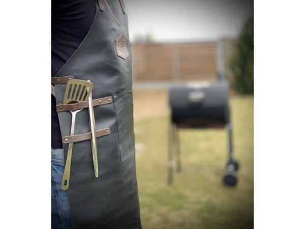 Grillsvunta Hide & Stitches BBQ  CONÍAKSBRÚN - Image 5