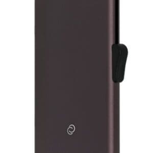 C-SECURE KORTABOX MEÐ RIFD VÖRN Ekki hægt að skanna tekur5 til 7 kort. Size: 61 x 95 x 8 mm Weight: 40 grams