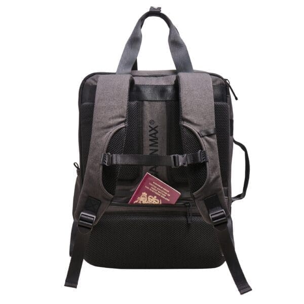 Bakpoki MEMPHIS 30L 45X36X20CM Stílhrein hönnun og fullkomin til að forðast auka handfarangursgjöld hjá flugfélögum eins og easyjet.