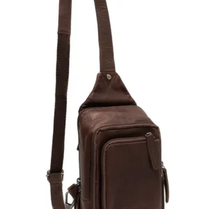 Þessi crossbody taska úr leðri og er fullkominn ferðafélagi í borgarferð, hátíð eða útileguna!