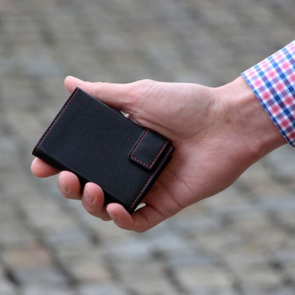 SecWal Leður RFID Kortaveski Svart með Rauðum saum - Image 5