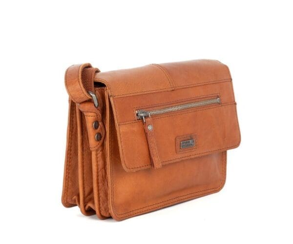 Spikes & Sparrow Leður Cross Body – Alaska –Brandy Cognac - Image 2