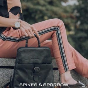 Spikes & Sparrow Leather Backpack  Texas  Svartur +Regncover