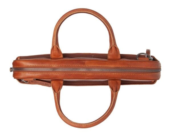 The Chesterfield Tilbury 14″ Tölvutaska Coníak - Image 2