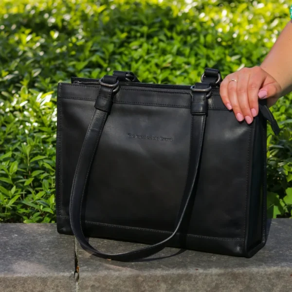The Chesterfield Manly 15″ Tölvutaska Svört - Image 10