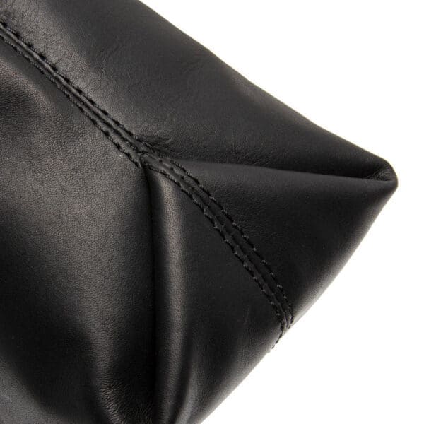 The Chesterfield Christie Svört - Image 5